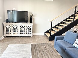 Dolphin Watch 3 Bedroom Townhouse by RedAwning