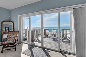 Dolphin Watch 3 Bedroom Townhouse by RedAwning