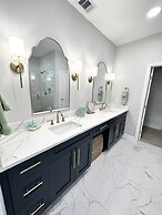 Dolphin Watch 3 Bedroom Townhouse by RedAwning