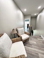 Dolphin Watch 3 Bedroom Townhouse by RedAwning