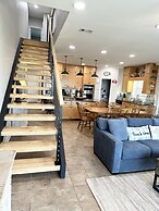 Dolphin Watch 3 Bedroom Townhouse by RedAwning