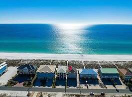 Dolphin Watch 3 Bedroom Townhouse by RedAwning