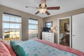 Pelican Roost 2 Bedroom Townhouse by RedAwning
