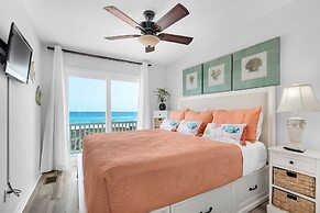 Life's A Beach 3 Bedroom Townhouse by RedAwning