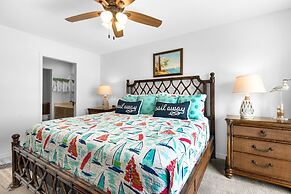 Life's A Beach 3 Bedroom Townhouse by RedAwning