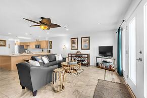 Life's A Beach 3 Bedroom Townhouse by RedAwning