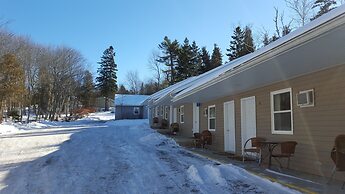 Rothesay Motel