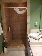 Rothesay Motel