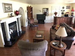 The Abbé House Inn