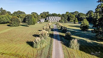 The Abbé House Inn