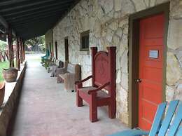 The Leakey Inn by CMD