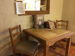 The Leakey Inn by CMD