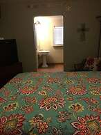 The Leakey Inn by CMD