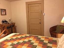 The Leakey Inn by CMD