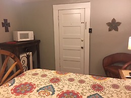 The Leakey Inn by CMD