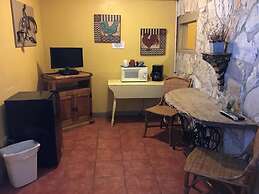 The Leakey Inn by CMD