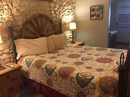 The Leakey Inn by CMD