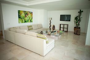 Shangri La Penthouses by Cheap Getaway