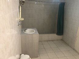 Detente Du Cacique Villa Hotel