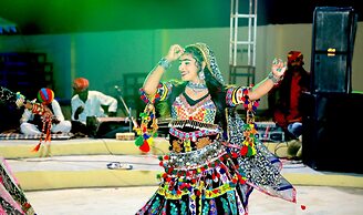 Sheesh Mahal Desert Camp