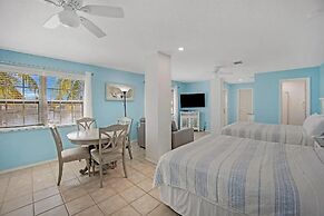 Tropical Cottages