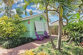 Tropical Cottages