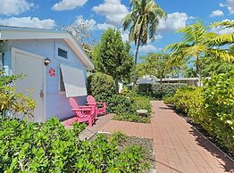 Tropical Cottages