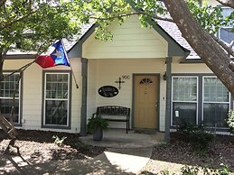 Lucille's B&B