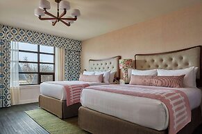 Graduate by Hilton Bloomington