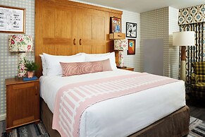 Graduate by Hilton Bloomington