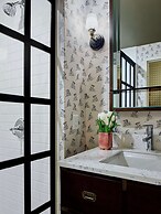 Graduate by Hilton Bloomington