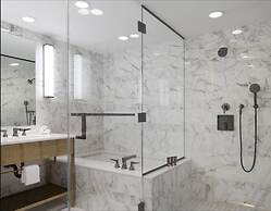 Real Select at the Ritz Carlton Residences, Waikiki Beach