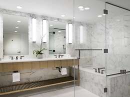 Real Select at the Ritz Carlton Residences, Waikiki Beach