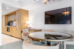 Real Select at the Ritz Carlton Residences, Waikiki Beach