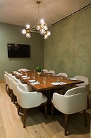 Real Select at the Ritz Carlton Residences, Waikiki Beach