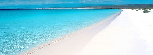 Hotel Villas del Mar