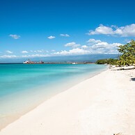 Hotel Villas del Mar