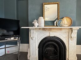 Tree House Hideouts Heygarth House