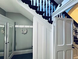 Tree House Hideouts Heygarth House