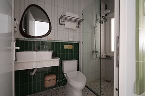 Grace Apartment 3