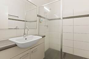 Cable Beach Apartments