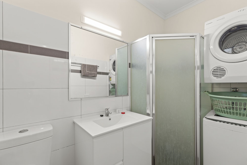 Cable Beach Apartments