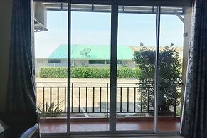 Karnmanee Place Hotel