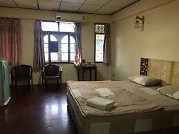 Walking Street Encore Hotel