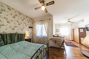 Casale dell'Insugherata B&B Roma