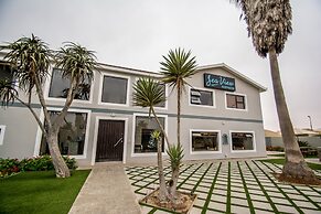 Sea View Backpackers - Hostel