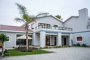 Sea View Backpackers - Hostel