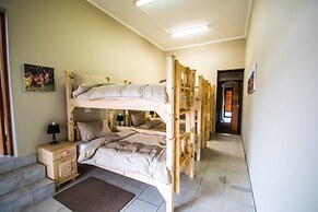 Sea View Backpackers - Hostel