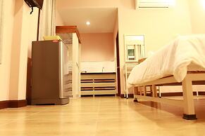 Pirom Lake And Resort