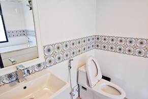 Pirom Lake And Resort